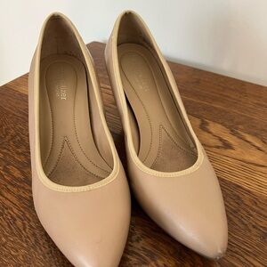 Naturalizer Women's Beige Heels